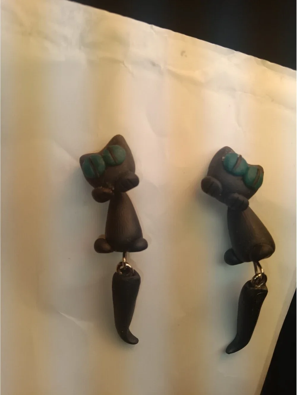 Cute 3D Black Cat Clay Dangle Earrings, Green Eyes, Witchy Gothic Halloween...